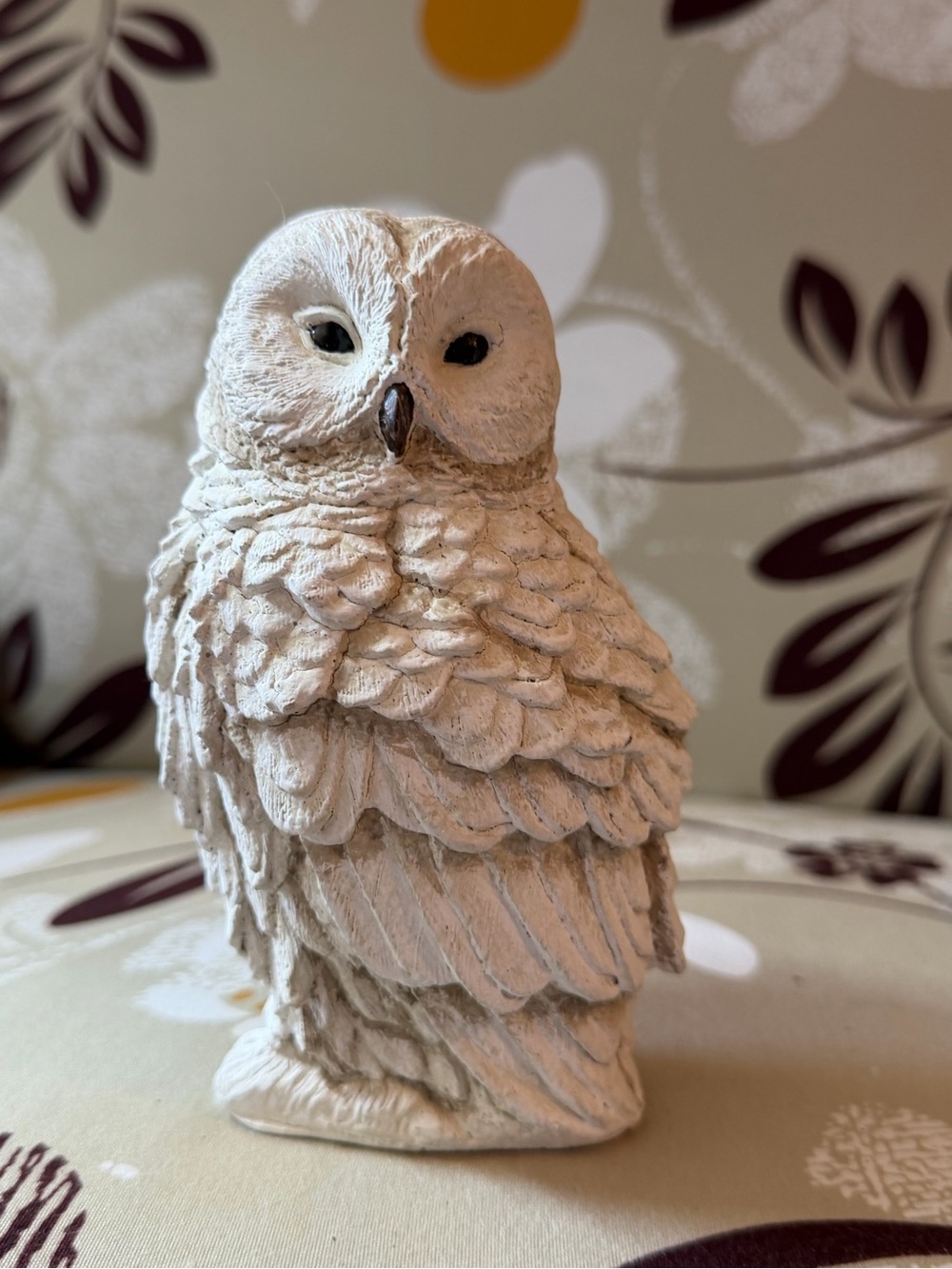 White Owl Figurine Decorative Sculpture